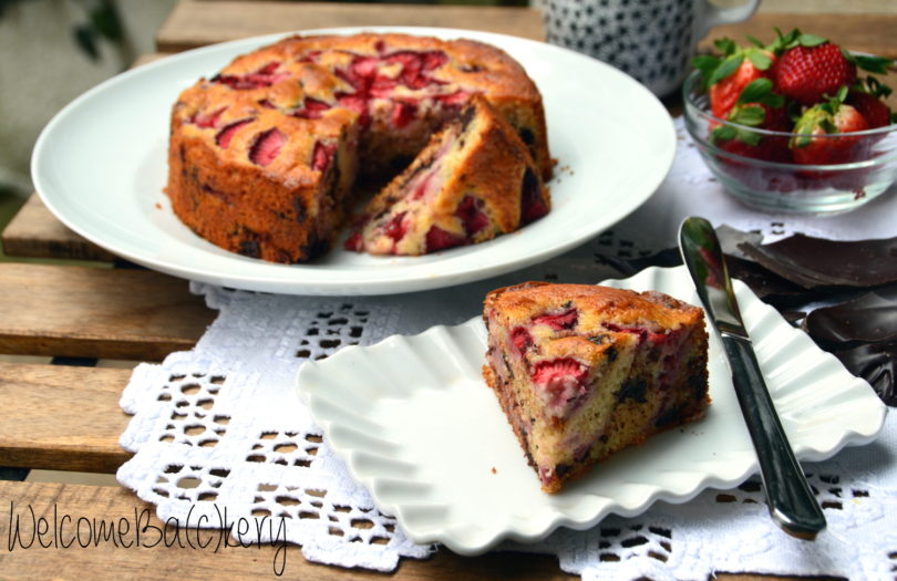 Torta fragole e cioccolato