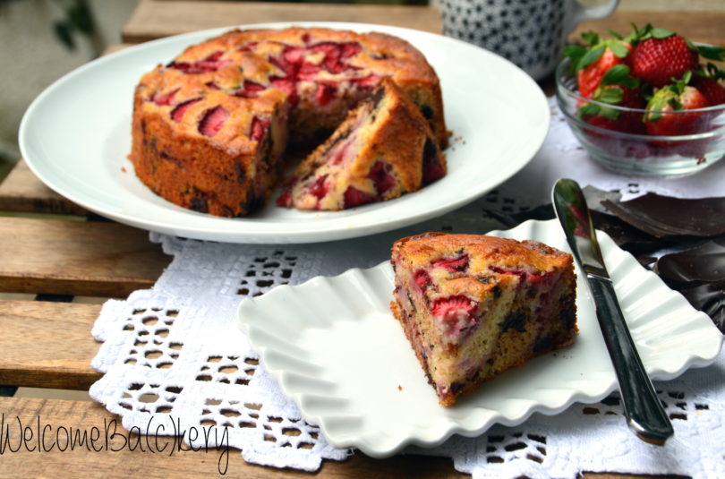 Torta fragole e cioccolato