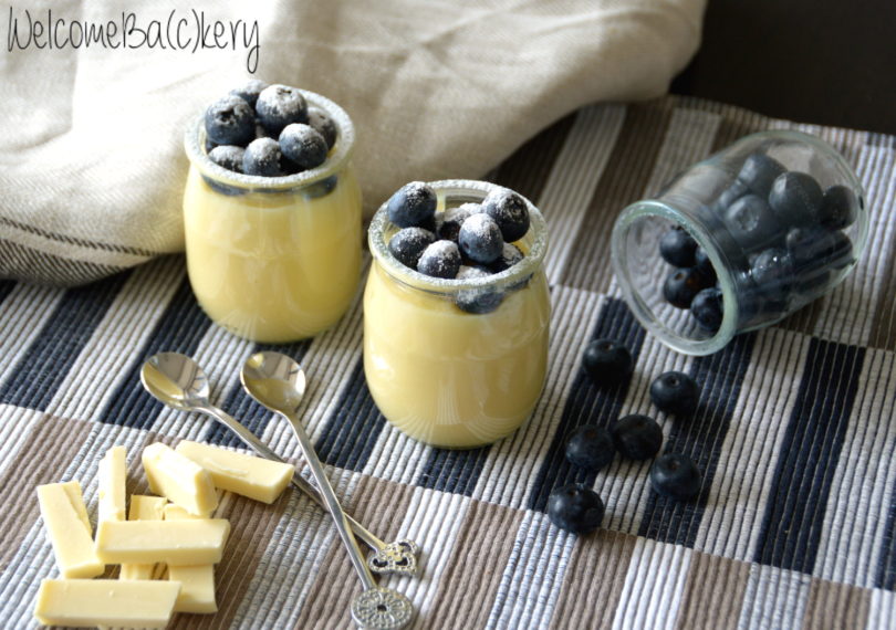 White chocolate custard with blueberries