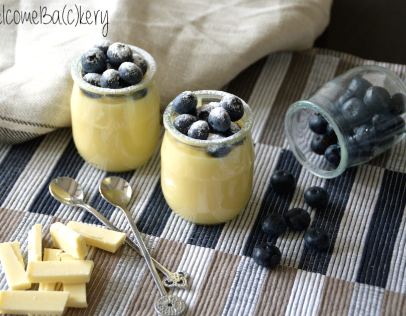 White chocolate custard with blueberries