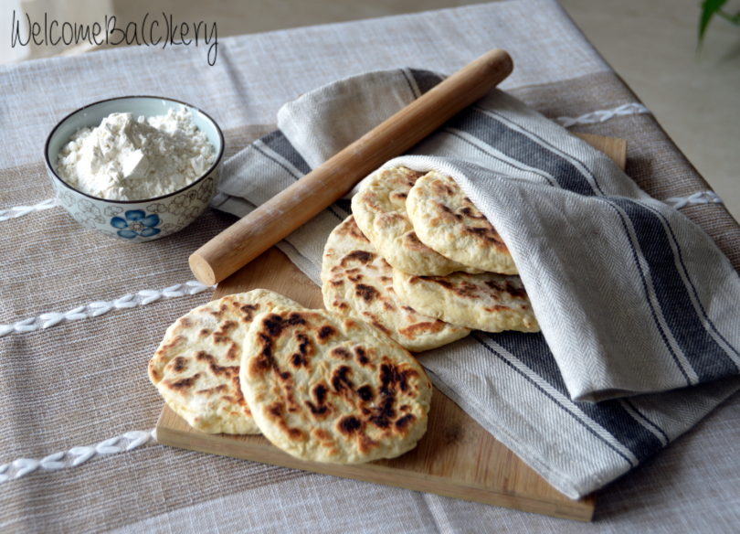 Quick little flat-breads with Philadelphia