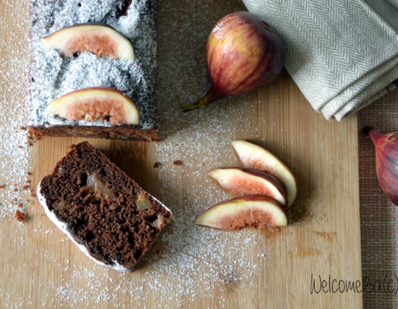 Plumcake ai fichi, cacao e cannella