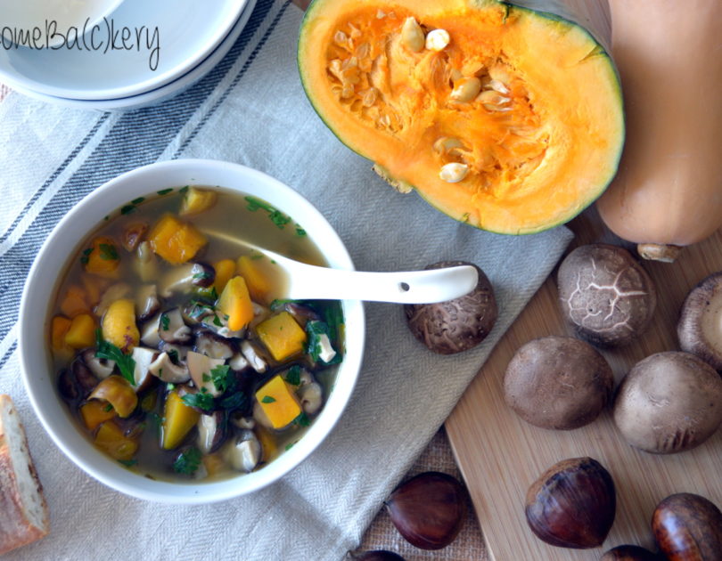 Minestrone di zucca, funghi e castagne