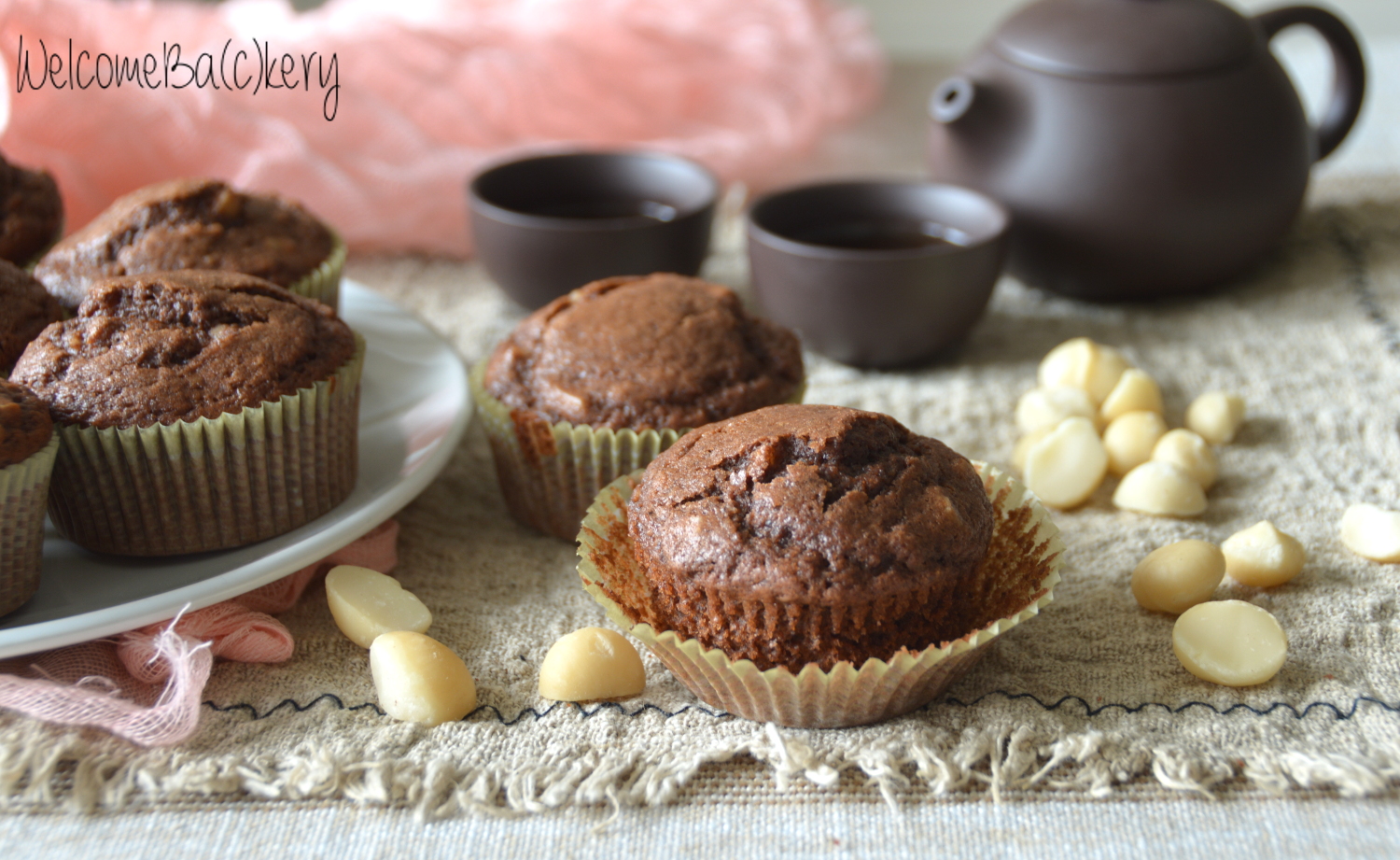 Muffins al cacao e noci di Macadamia