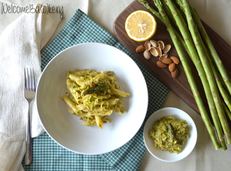 Penne con pesto di asparagi