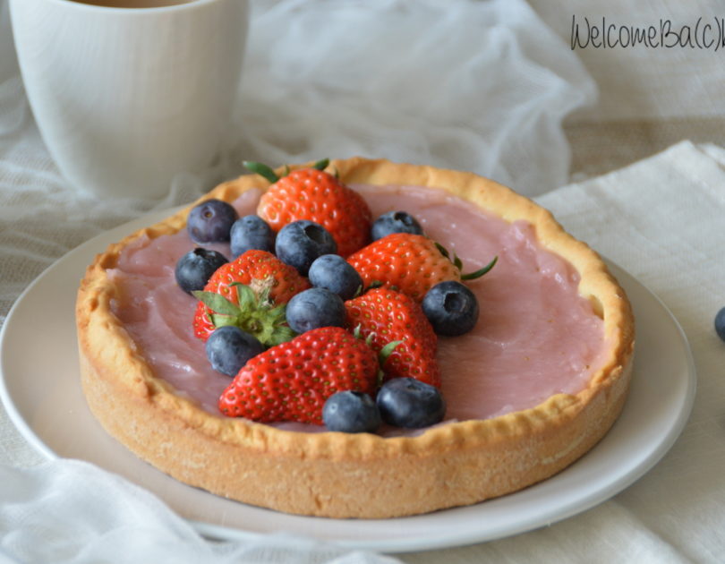 Strawberries cream tart
