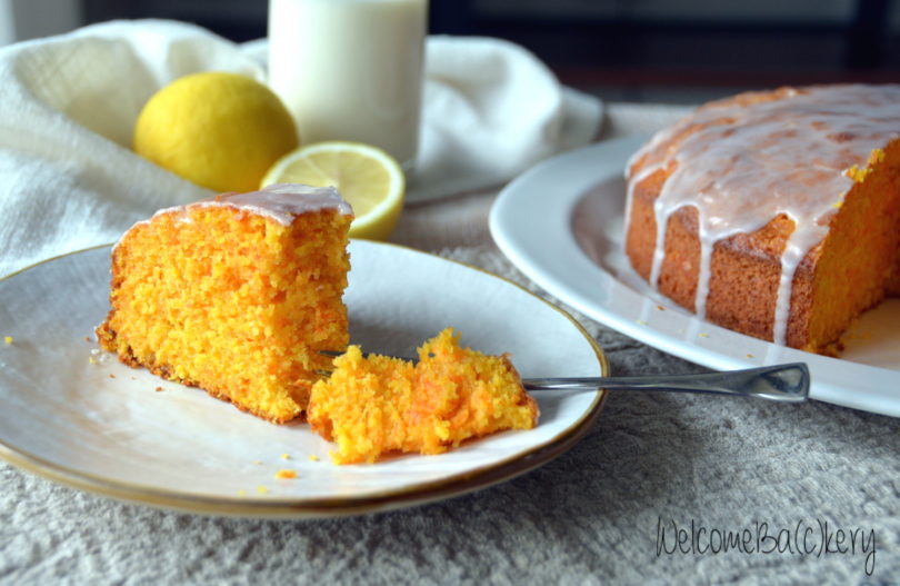 Torta di carote e cocco