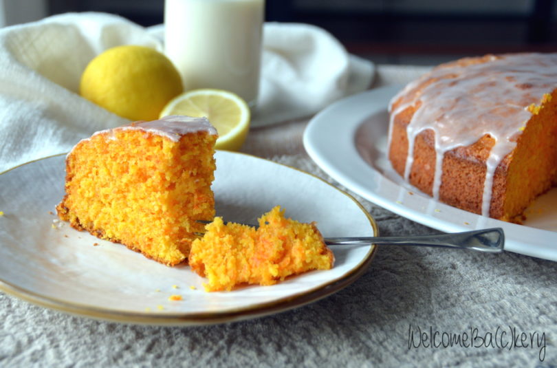 Torta di carote e cocco