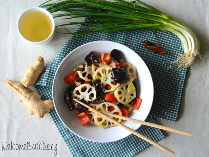 Stir fried lotus root