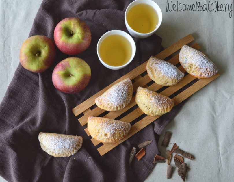 Apple dumplings with ricotta cheese